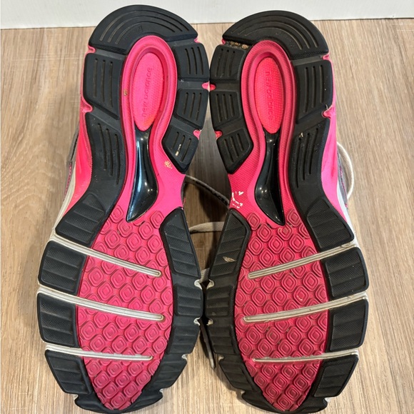 Sold - Picture 5 of 6